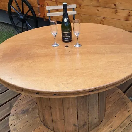 Roulotte La Bohême Est Son En Baie De Somme *