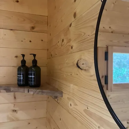 Roulotte La Boheme Est Son En Baie De Somme Arrest