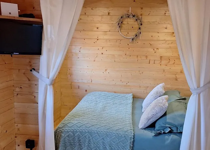 Roulotte La Boheme Est Son En Baie De Somme * Arrest